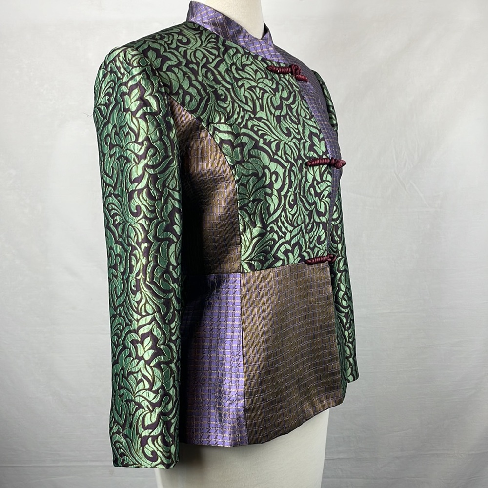 COPY - Beautiful. Women’s size 6. After Five dress jacket, many colors and tex… - Picture 7 of 10